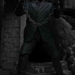 NECA - Universal Monsters - Ultimate Frankenstein's Monster (B&W) 7