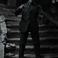 NECA - Universal Monsters - Ultimate Frankenstein's Monster (B&W) 7" Action Figure