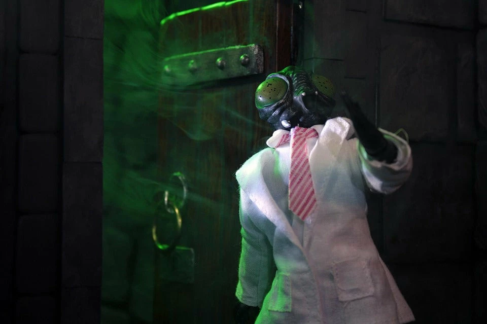 Mego Sci-Fi Wave 8 - The Fly (Red Tie) 8" Action Figure All Mego Mego Sci-Fi Wave 8 - The Fly (Red Tie) 8" Action Figure All Mego