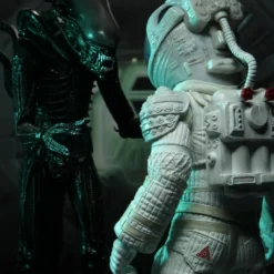 NECA - Aliens - 40TH Anniversary Wave 4 Set Of 3 - 7