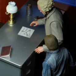 NECA - Back To The Future - Ultimate Doc Brown 7
