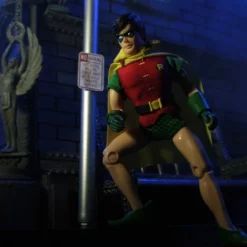 Mego DC Wave 13 - Robin 8