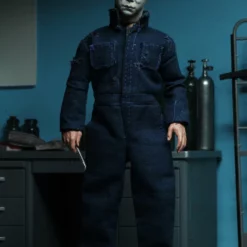 NECA - Halloween 2 (1981) - Michael Myers 8