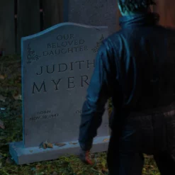 NECA - HALLOWEEN (2018) - Ultimate Michael Myers 7