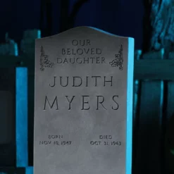 NECA - HALLOWEEN (2018) - Ultimate Michael Myers 7