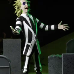NECA - Toony Terrors Beetlejuice 6