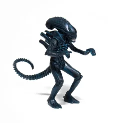 Super 7 Aliens ReAction Figure - Alien Warrior C (Nightfall Blue)