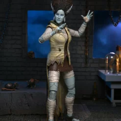 Mego NECA - Universal Monsters X TMNT - Ultimate April As The Bride 7