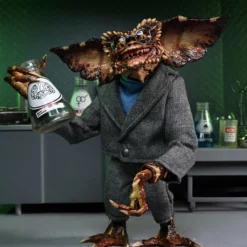NECA - Gremlins - Ultimate Brain 7