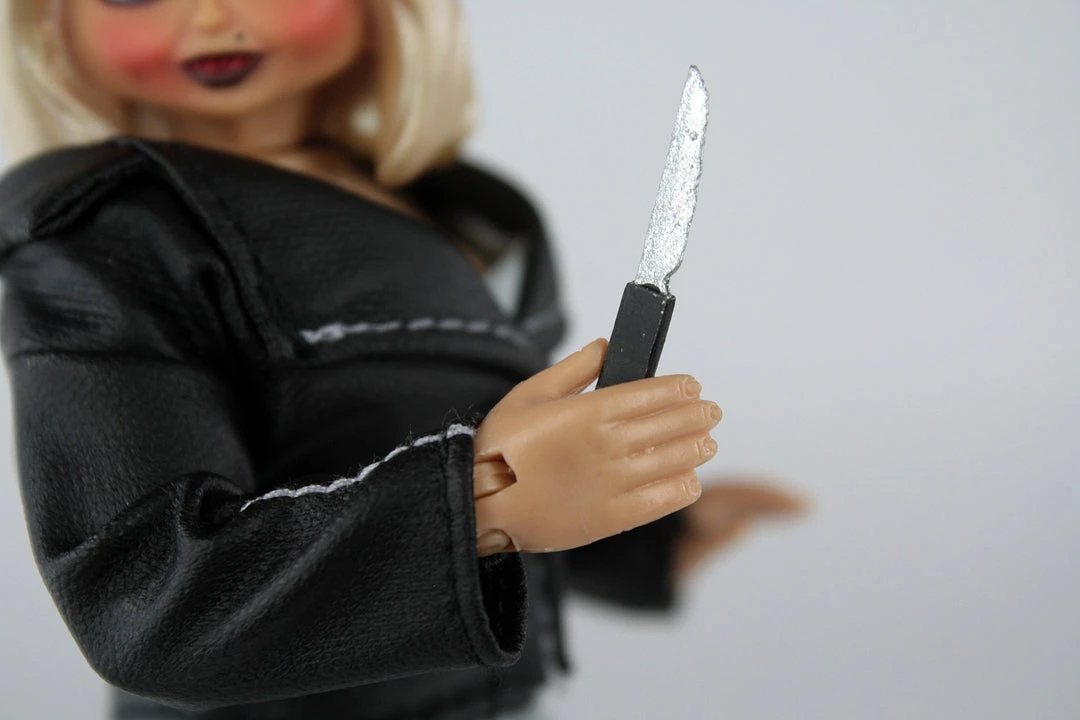 Damaged Package Mego Horror Wave 14 - Bride Of Chucky 8" Action Figure Damaged Package Mego Horror Wave 14 - Bride Of Chucky 8" Action Figure