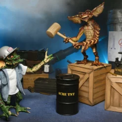 NECA - Gremlins - Ultimate Demolition 2 Pack 7" Action Figures 10 NECA - Gremlins - Ultimate Demolition 2 Pack 7