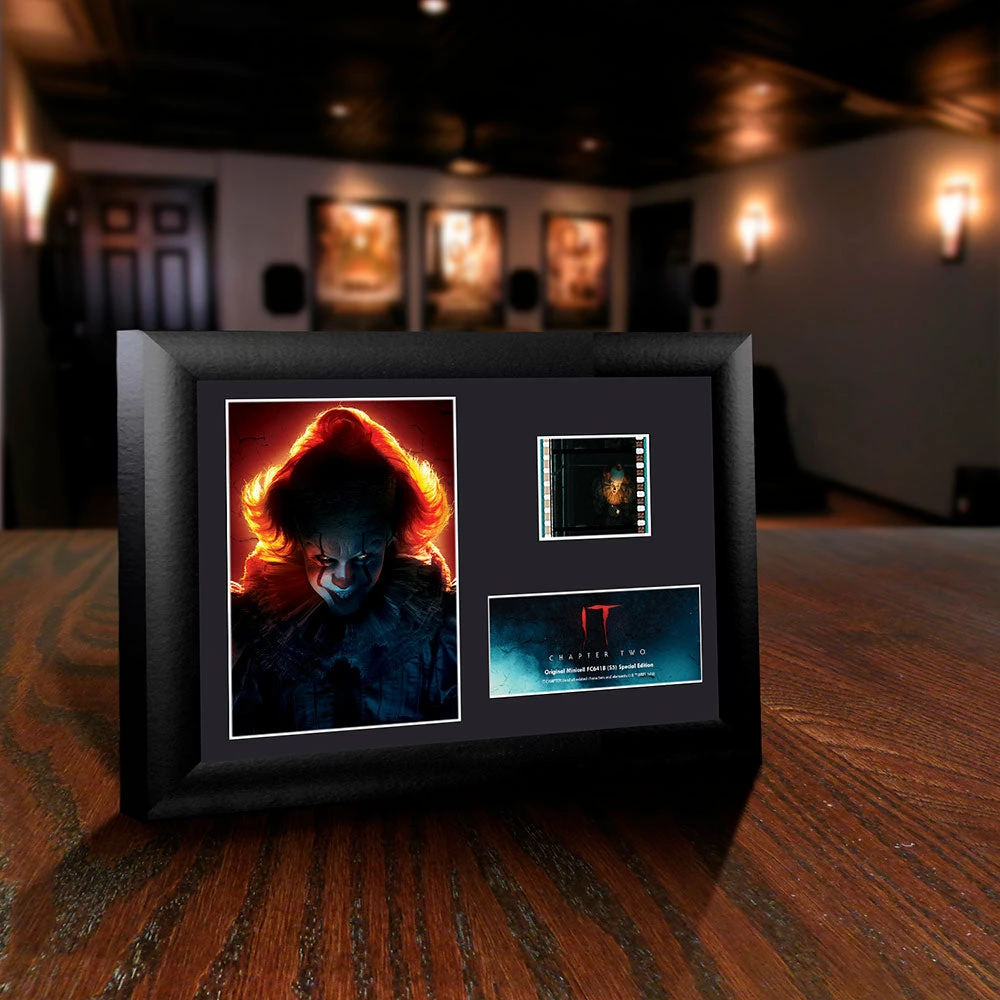 Film Cells LTD. IT Chapter Two (Illuminated Pennywise) Mini Cell Film Cell Presentation Film Cells LTD. IT Chapter Two (Illuminated Pennywise) Mini Cell Film Cell Presentation