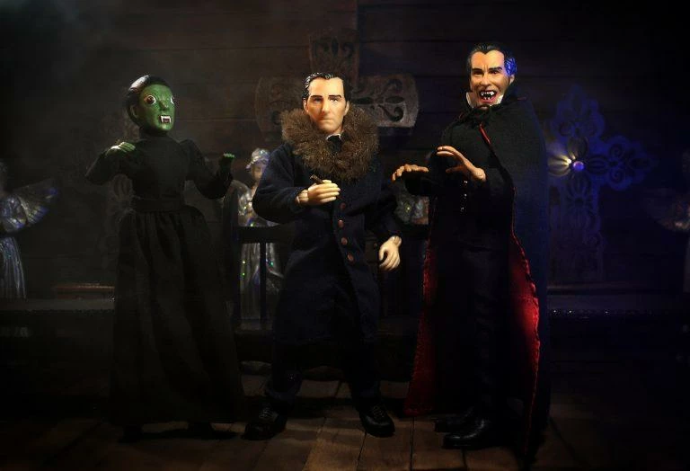 Damaged Package Mego Horror Wave 13 - Hammer Van Helsing 8" Action Figure Clearance Damaged Package Damaged Package Mego Horror Wave 13 - Hammer Van Helsing 8" Action Figure Clearance Damaged Package