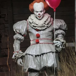 NECA - IT (2017) - Ultimate Pennywise 7" Action Figure