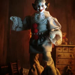 Clearance Damaged Package Damaged Package Mego Horror Wave 14 - Pennywise (2017) 8" Action Figure