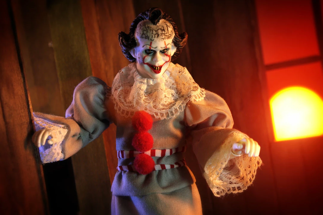 All Mego Mego Horror Wave 14 - Pennywise (2017) 8" Action Figure All Mego Mego Horror Wave 14 - Pennywise (2017) 8" Action Figure
