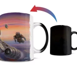 Trend Setters Star Wars (The Mandalorian™ – The Escort) Morphing Mugs® Heat-Sensitive Mug