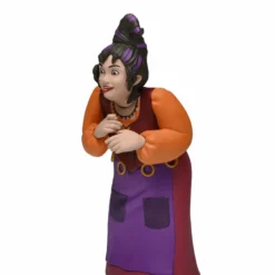 NECA - Toony Terrors Mary Sanderson (Hocus Pocus) 6" Action Figure (Pre-Order Ships October) 4 NECA - Toony Terrors Mary Sanderson (Hocus Pocus) 6