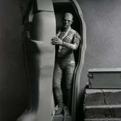 NECA - Universal Monsters - Ultimate Mummy (B&W) 7" Action Figure (Pre-Order Ships June) Mego 8 NECA - Universal Monsters - Ultimate Mummy (B&W) 7