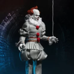 NECA - IT (2017) - Pennywise 8" Clothed Action Figure 7 NECA - IT (2017) - Pennywise 8