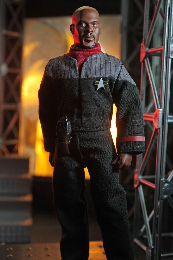 Mego Star Trek Wave 15 - Captain Sisko (Variant) 8" Action Figure Mego Star Trek Wave 15 - Captain Sisko (Variant) 8" Action Figure