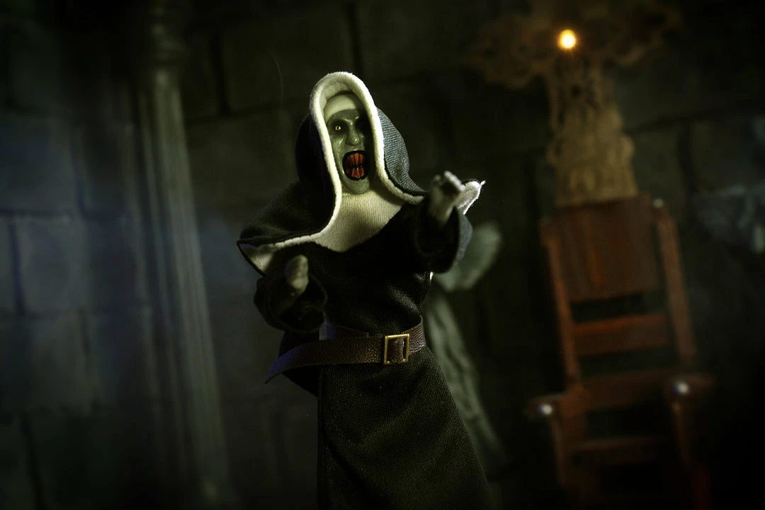 Mego Horror Wave 14 - The Nun (Window Box) 8" Action Figure Mego Horror Wave 14 - The Nun (Window Box) 8" Action Figure