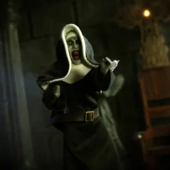 Damaged Package Mego Horror Wave 14 - The Nun 8