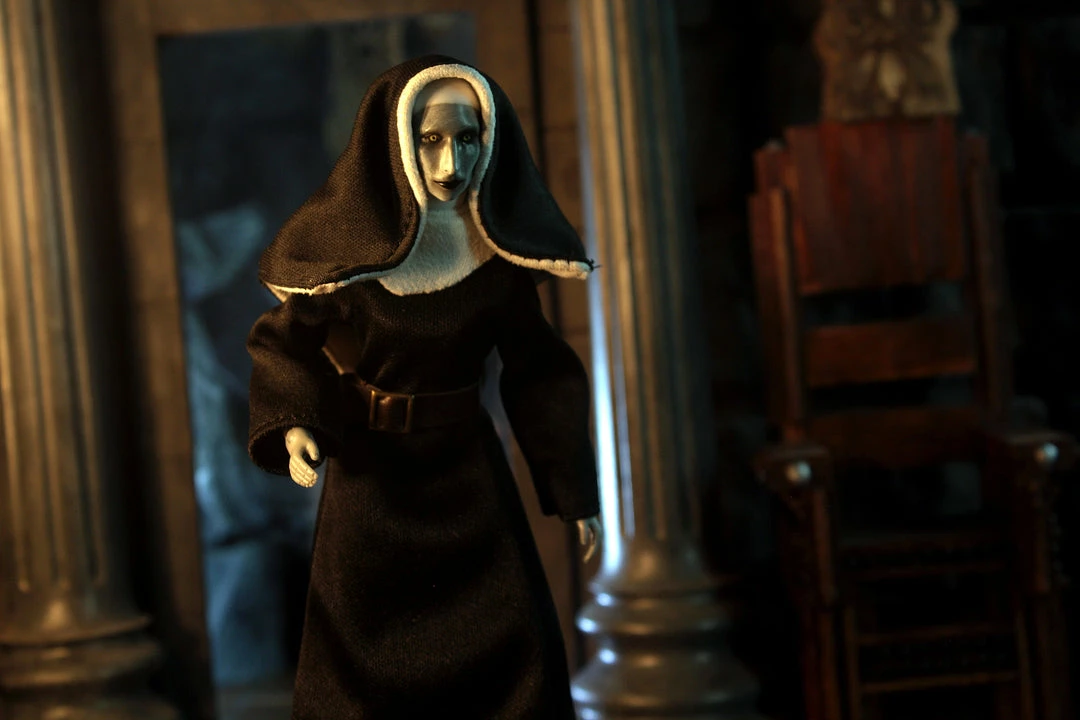 Mego Horror Wave 14 - The Nun (Window Box) 8" Action Figure Mego Horror Wave 14 - The Nun (Window Box) 8" Action Figure