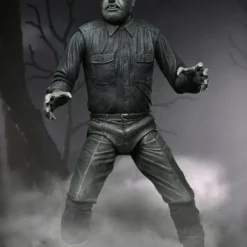 NECA - Universal Monsters - Ultimate Wolf Man (B&W) 7" Action Figure 5 NECA - Universal Monsters - Ultimate Wolf Man (B&W) 7