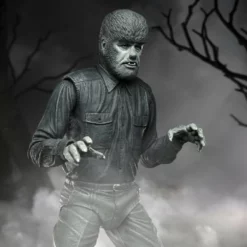 NECA - Universal Monsters - Ultimate Wolf Man (B&W) 7" Action Figure 10 NECA - Universal Monsters - Ultimate Wolf Man (B&W) 7
