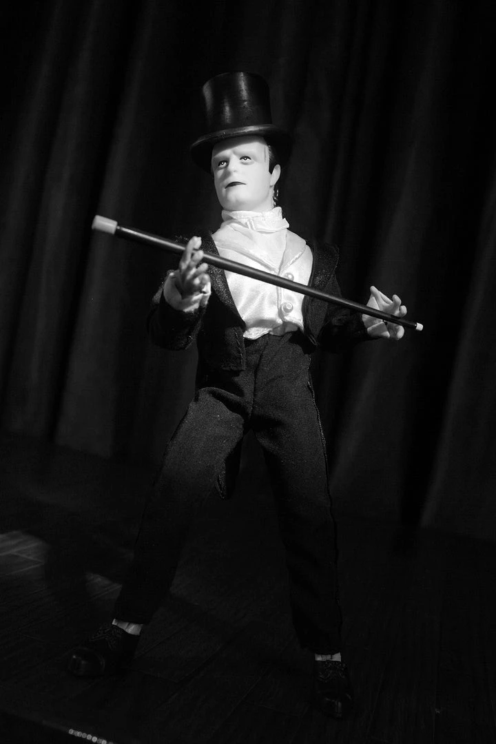 Damaged Package Mego Movies Wave 14 - Young Frankenstein's Monster 8" Action Figure Damaged Package Mego Movies Wave 14 - Young Frankenstein's Monster 8" Action Figure