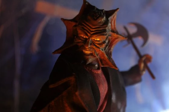 Mego Horror Wave 11 - Jeepers Creepers 8" Action Figure All Mego Mego Horror Wave 11 - Jeepers Creepers 8" Action Figure All Mego