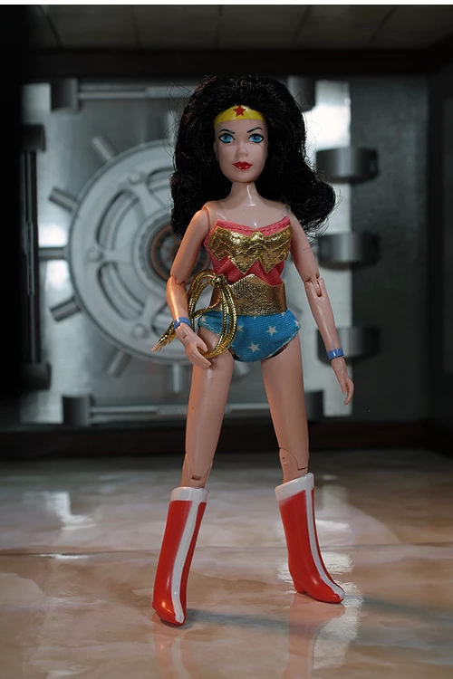 Mego DC Wave 9 - Wonder Woman 8" Action Figure Mego DC Wave 9 - Wonder Woman 8" Action Figure